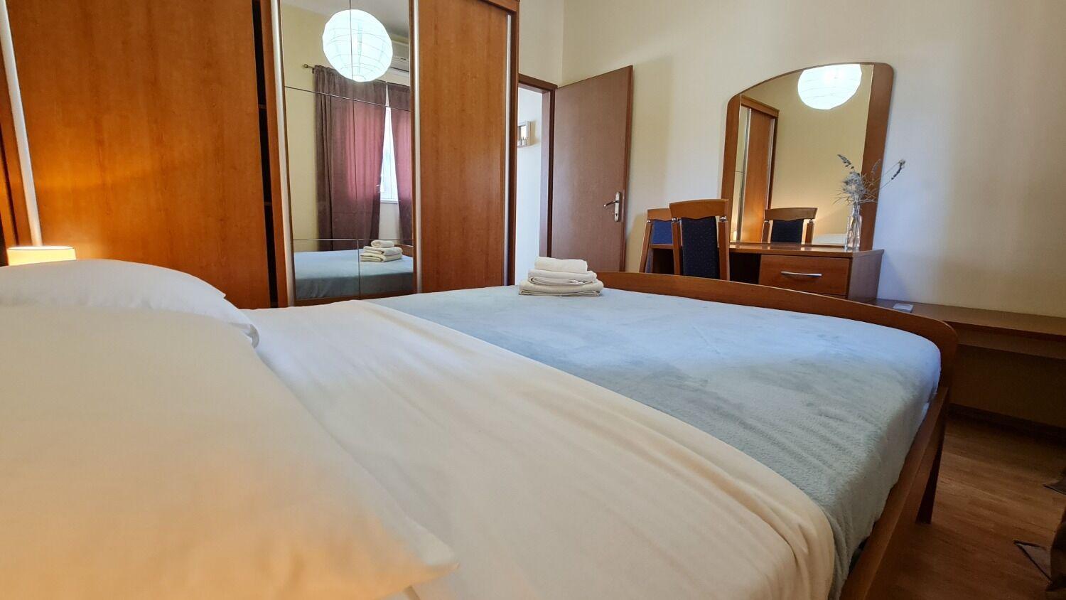 Apartments Dami - 100M From The Sea Orebic Ngoại thất bức ảnh