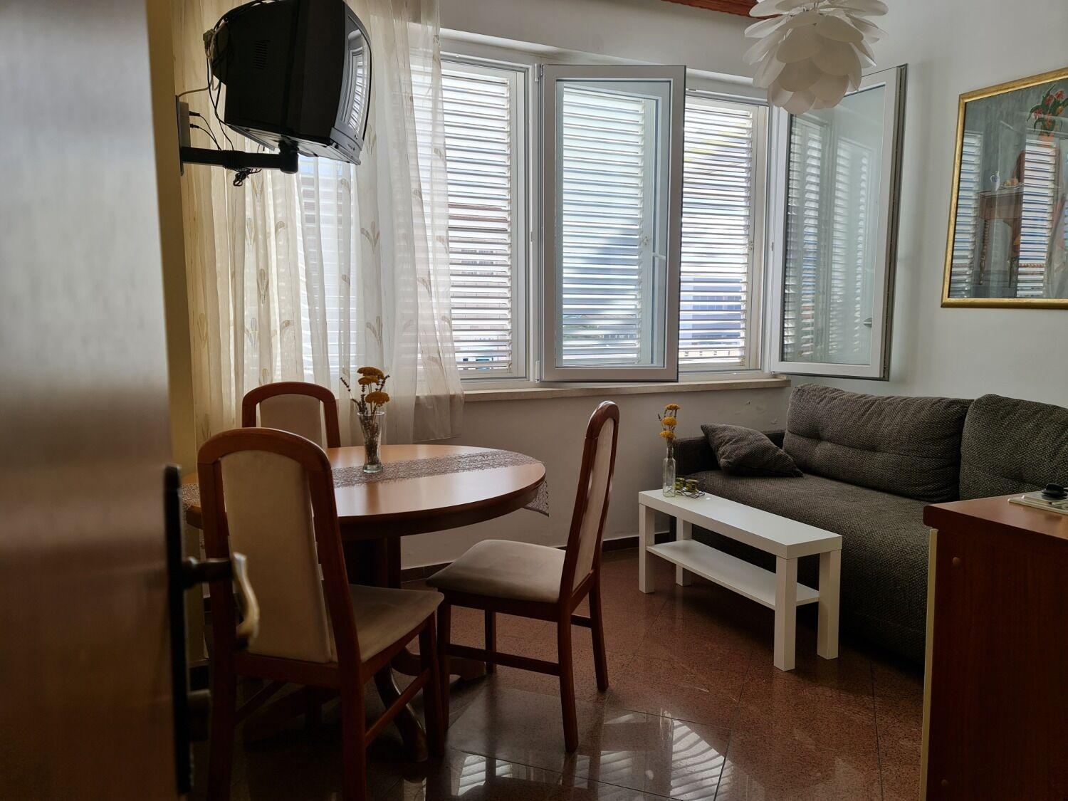 Apartments Dami - 100M From The Sea Orebic Ngoại thất bức ảnh