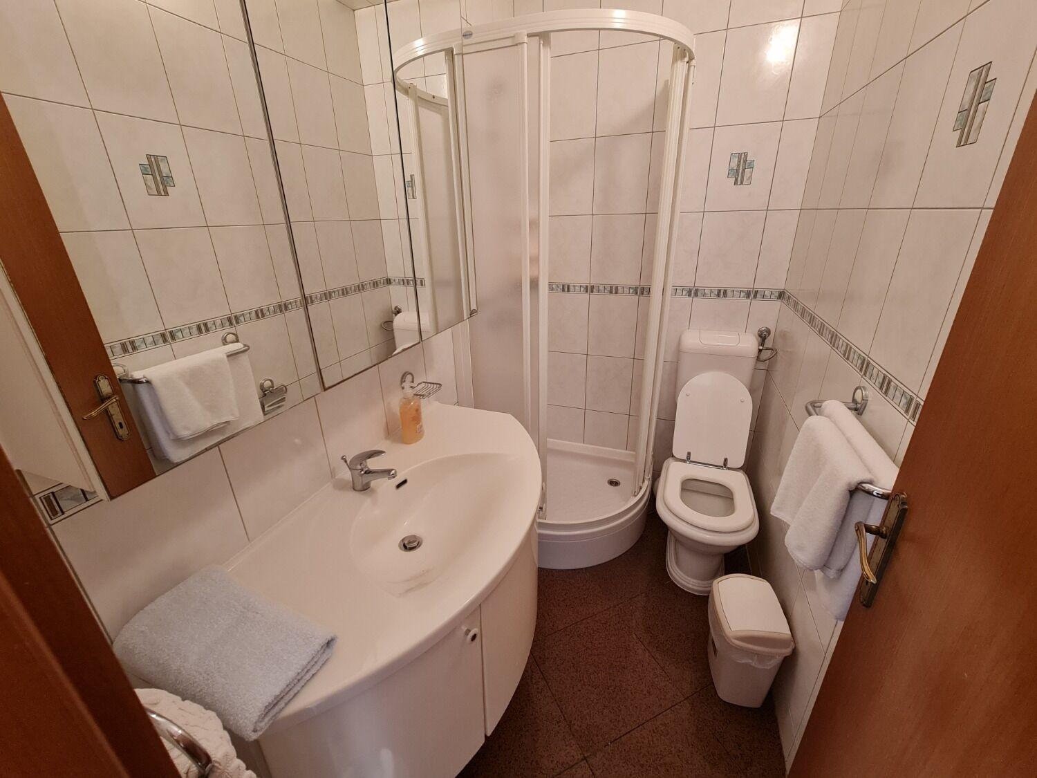 Apartments Dami - 100M From The Sea Orebic Ngoại thất bức ảnh